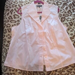 Jones New York NWT Women's Platinum Soft Pink Sleeveless shirt 18W